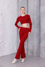 Kırmızı İspanyol Paça Pantolon & Uzun Kollu Parmak Geçirmeli Body Takım