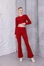 Kırmızı İspanyol Paça Pantolon & Uzun Kollu Parmak Geçirmeli Body Takım