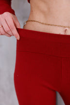 Kırmızı İspanyol Paça Pantolon & Uzun Kollu Parmak Geçirmeli Body Takım