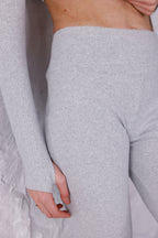 Gri İspanyol Paça Pantolon & Uzun Kollu Parmak Geçirmeli Body Takım