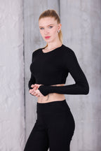 Siyah İspanyol Paça Pantolon & Uzun Kollu Parmak Geçirmeli Body Takım