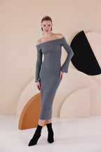 Madonna Yaka Dar Kalıp Uzun Kollu Elbise