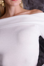 Beyaz Madonna Yaka Uzun Kollu Fitilli Kadın Bluz