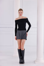 Siyah Madonna Yaka Uzun Kollu Fitilli Kadın Bluz