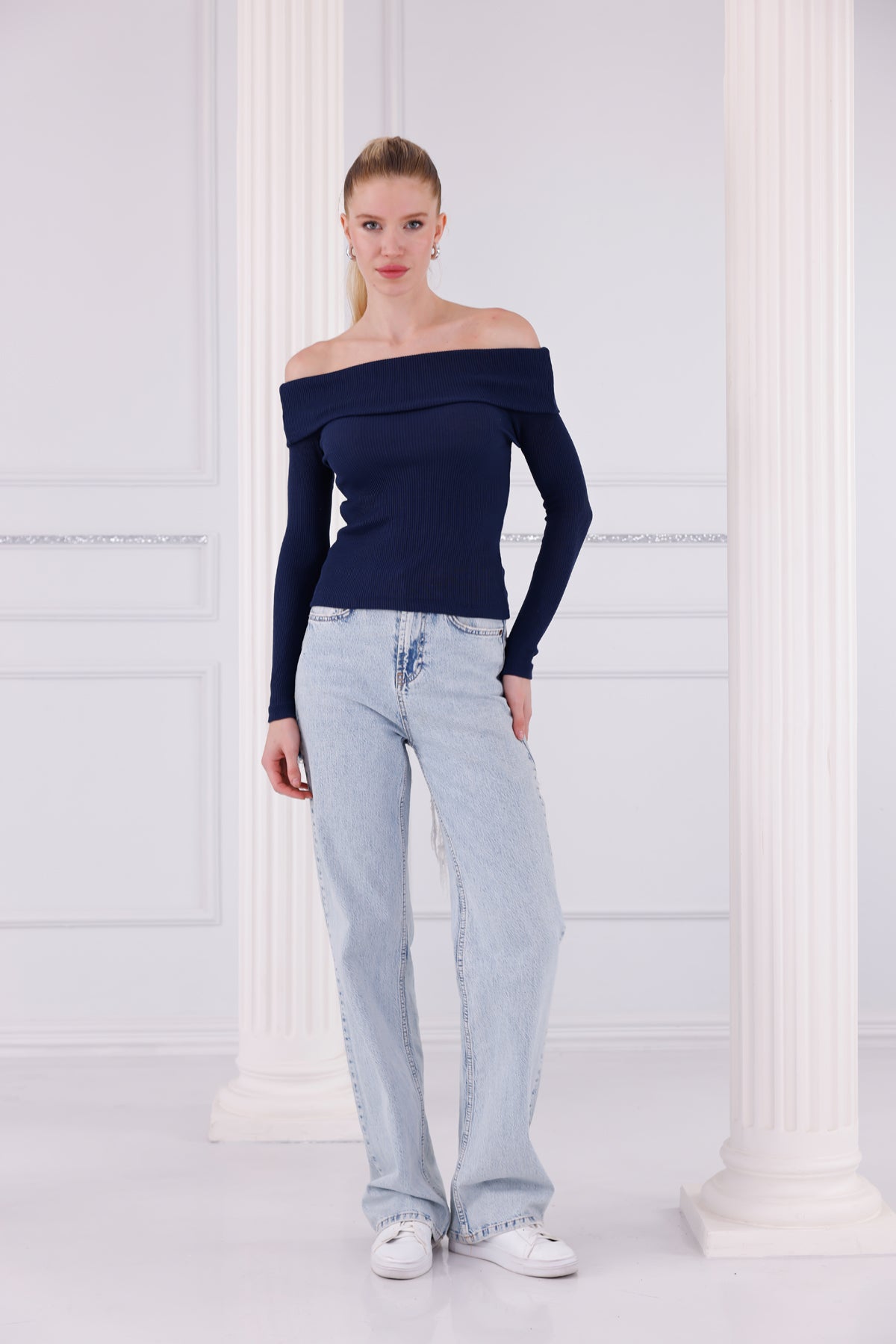 Lacivert Madonna Yaka Uzun Kollu Fitilli Kadın Bluz