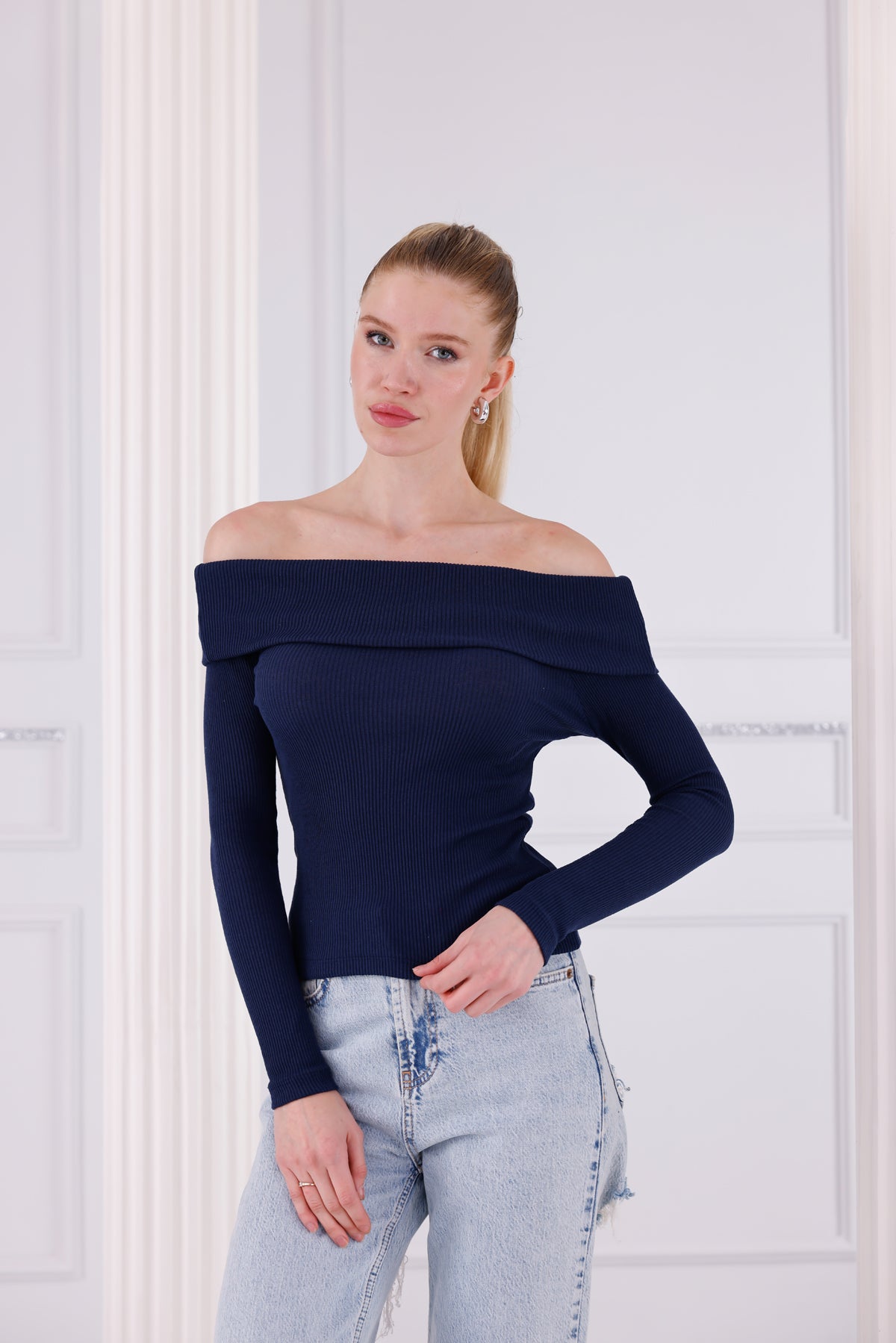 Lacivert Madonna Yaka Uzun Kollu Fitilli Kadın Bluz