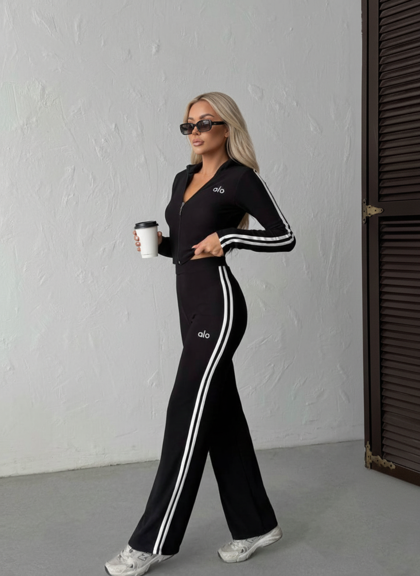 Siyah Tok Kumaş Fermuarlı Kadın Eşofman Takımı